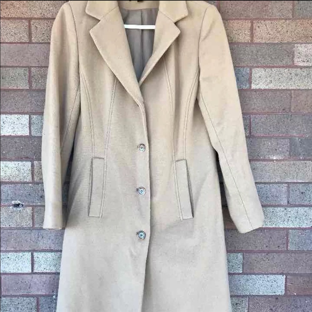 wool coat/ Trench Coat